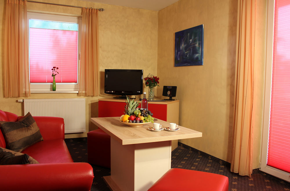Das Hudewald Hotel & Resort Uckeritz Ngoại thất bức ảnh